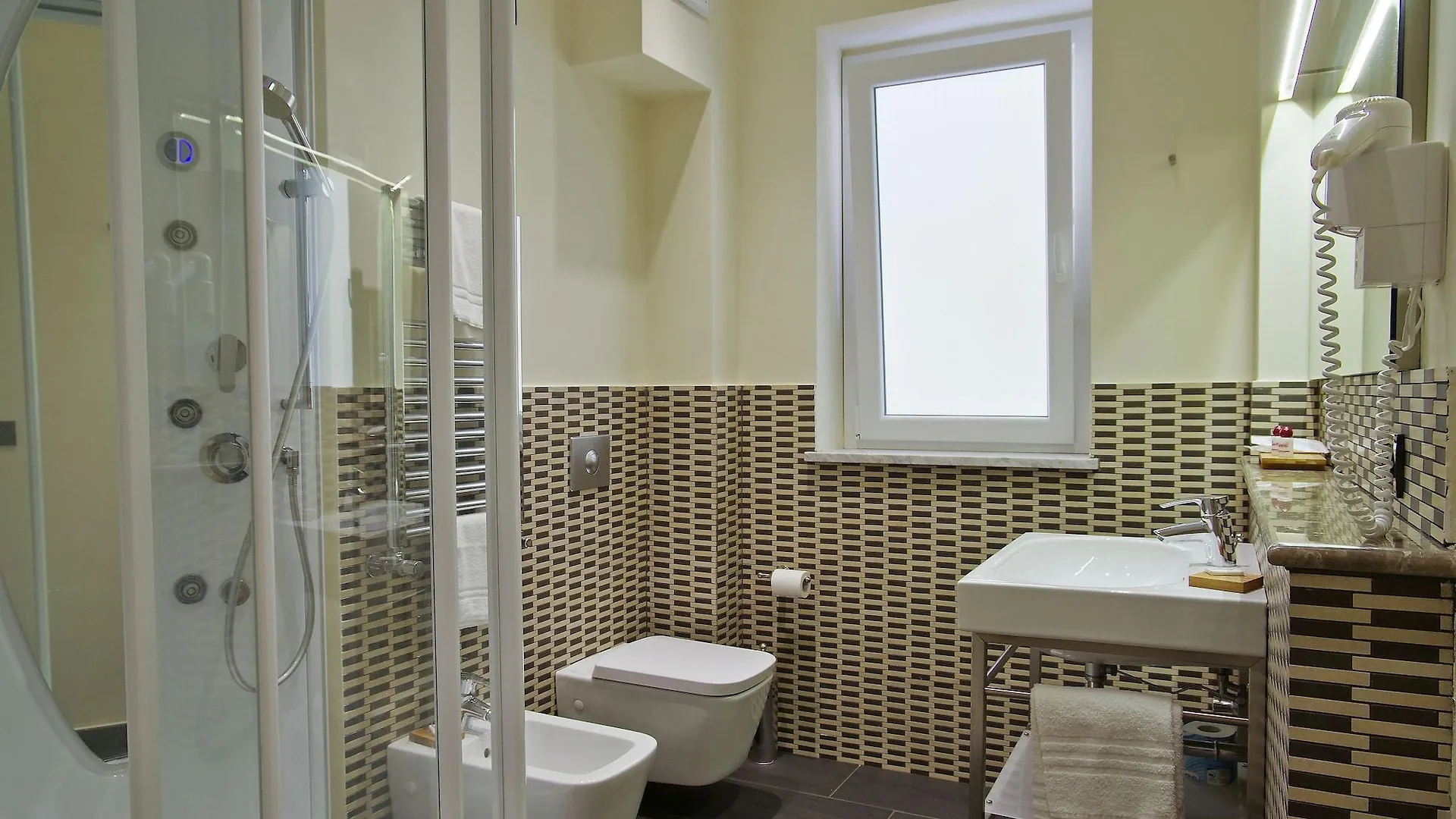 Bb 10 Serpotta - Palazzo Riolo & Restaurant Palerme Maison d'hôtes