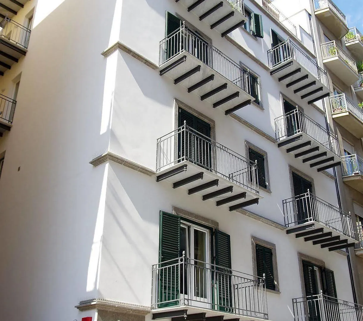 פלרמו Bb 10 Serpotta - Palazzo Riolo & Restaurant בית הארחה